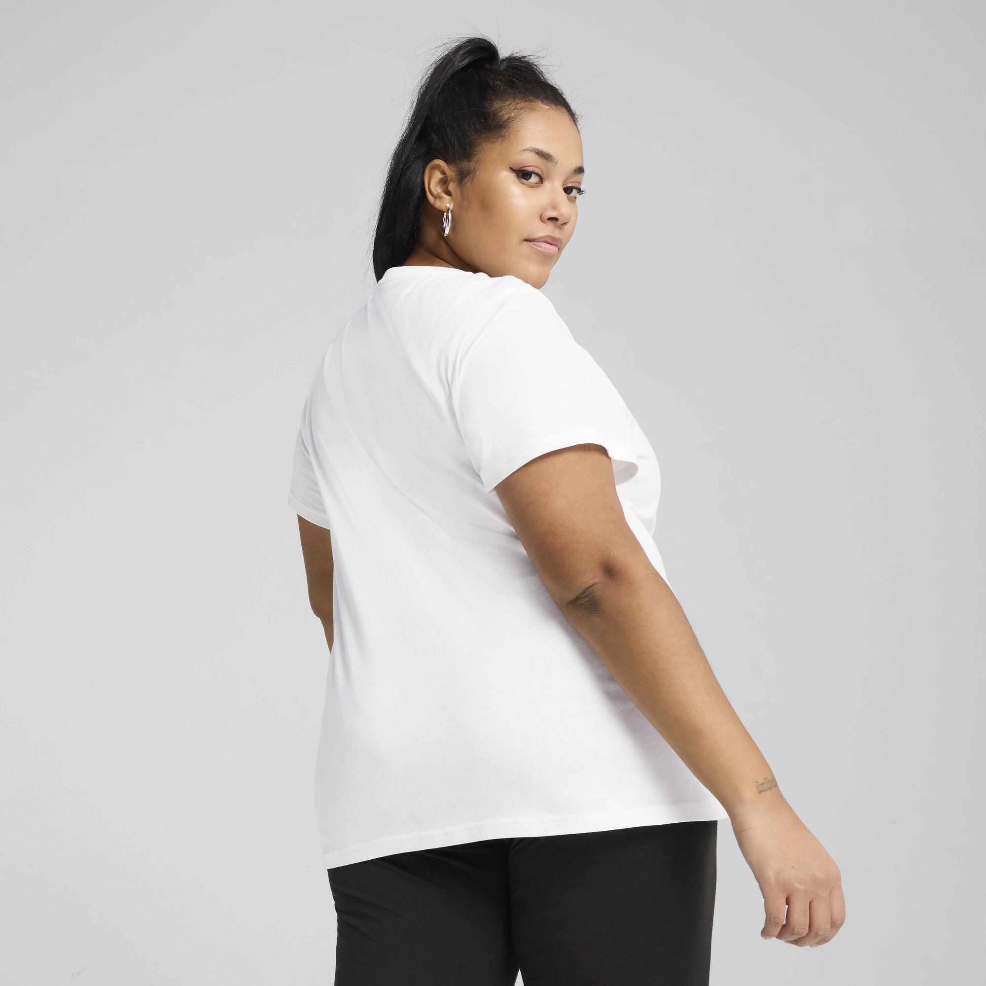 Puma ქალის მაისური ESS No. 1 Logo Tee