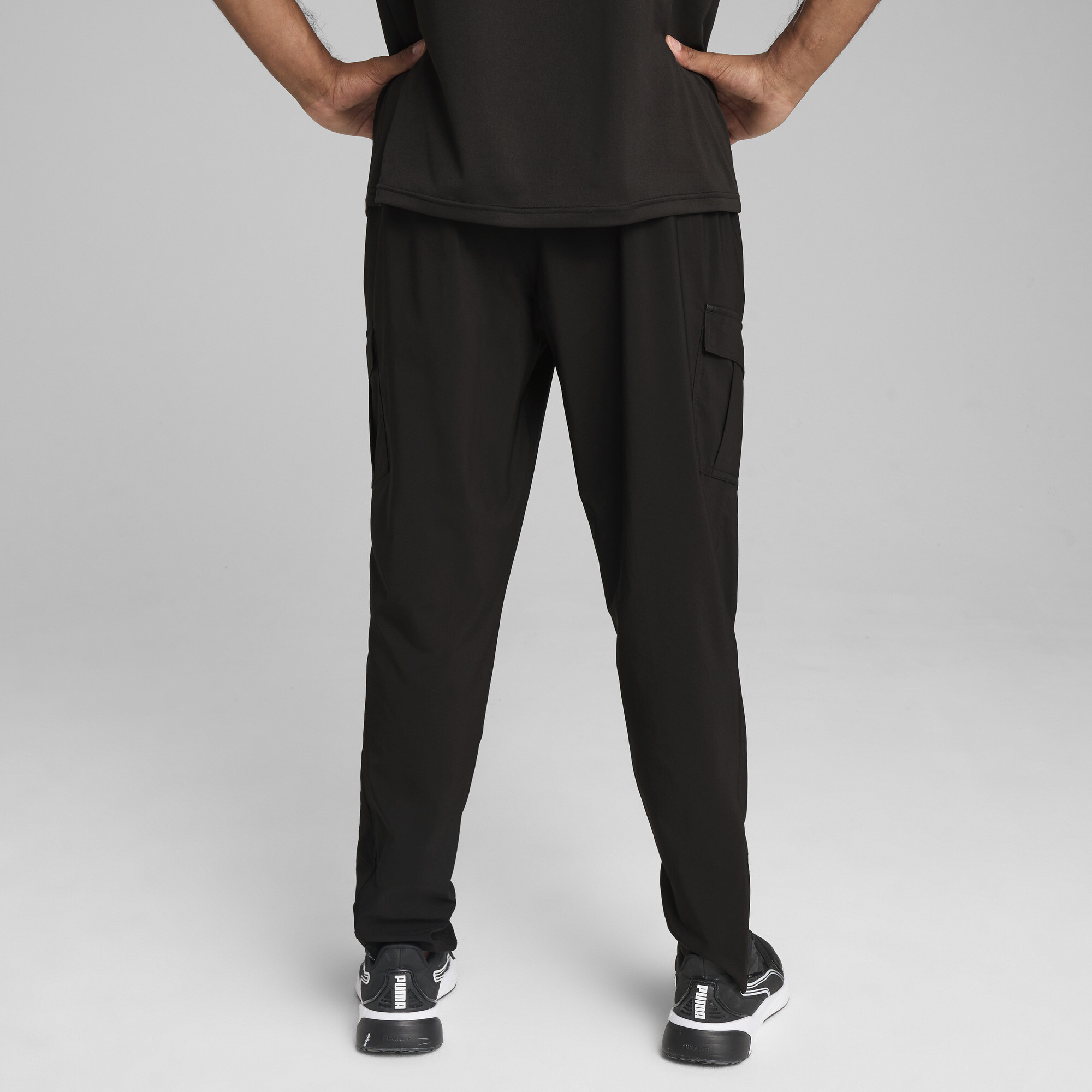 Puma შარვალი M TAD TECH Woven Cargo