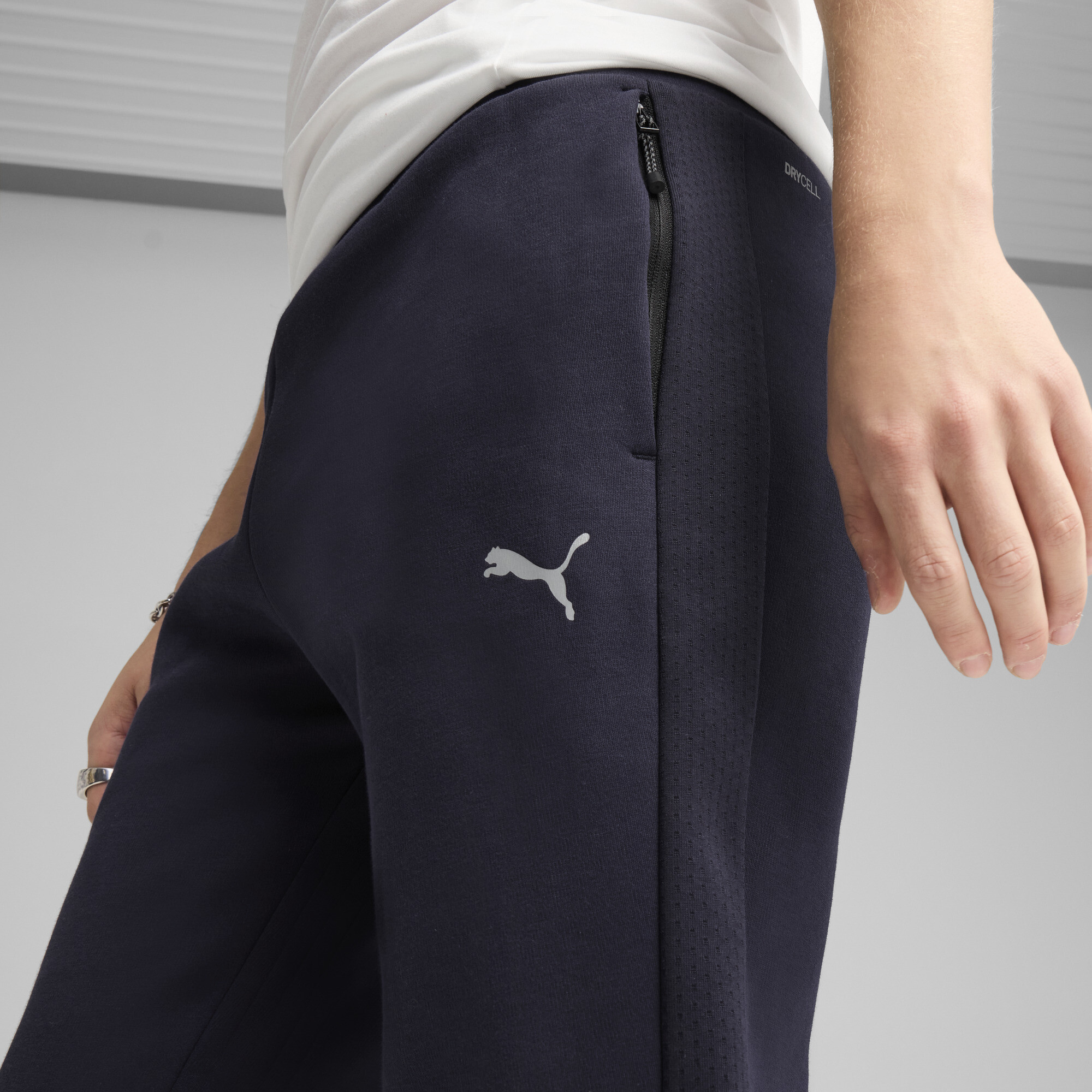 Puma შარვალი EVOSTRIPE Pants DK op