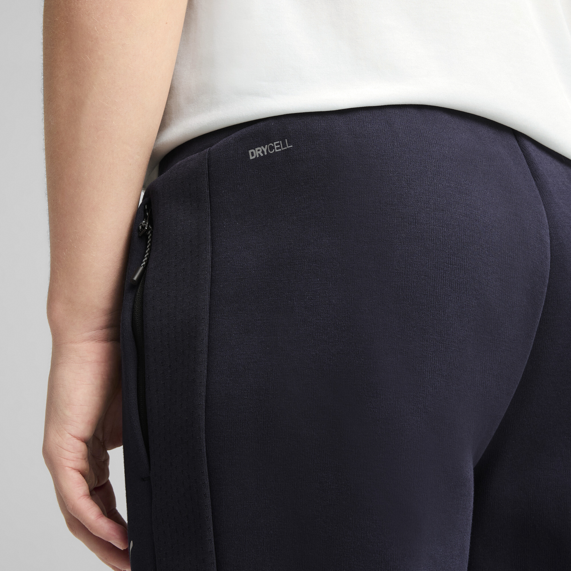 Puma შარვალი EVOSTRIPE Pants DK op