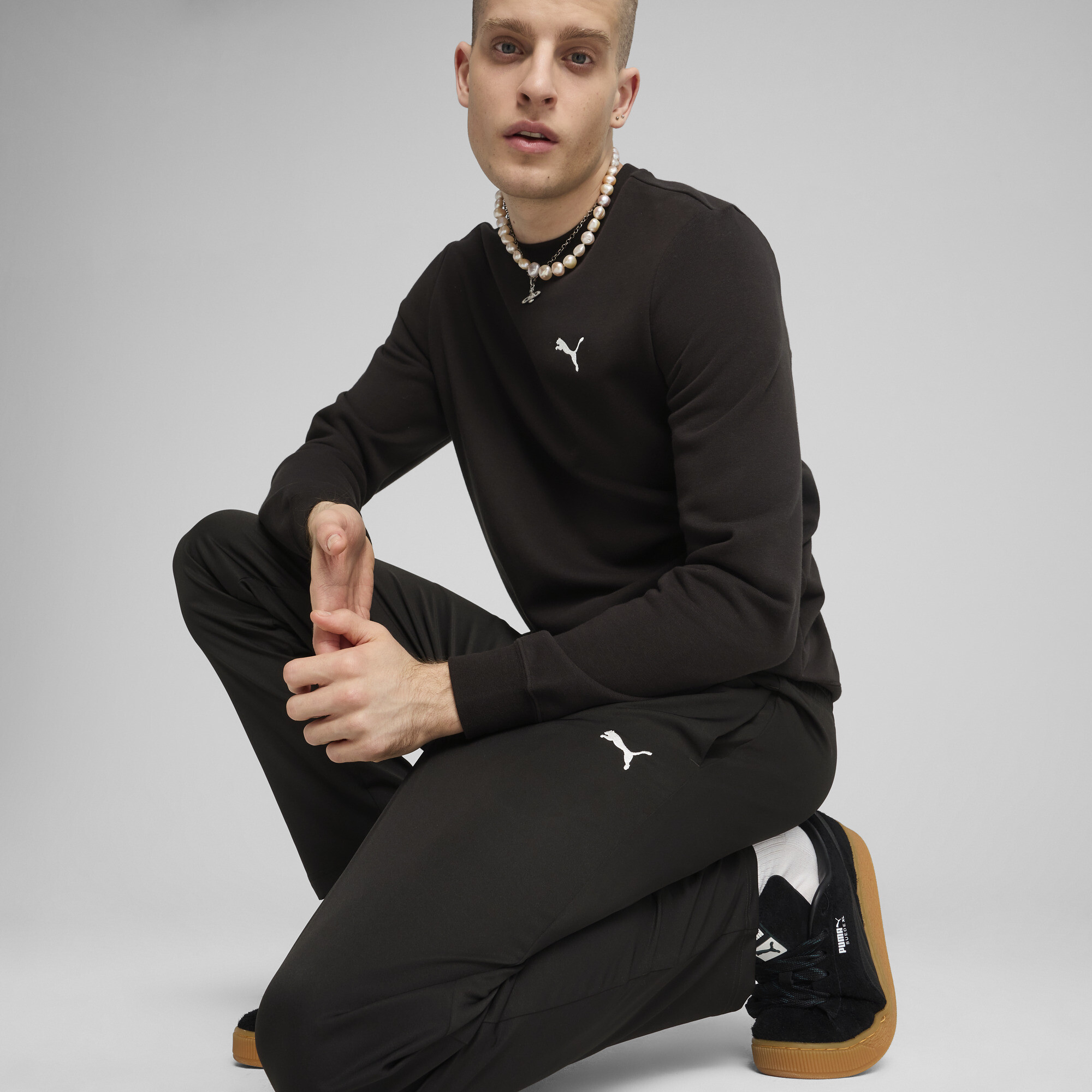 Puma შარვალი ESS Puma Logo Woven Pants op