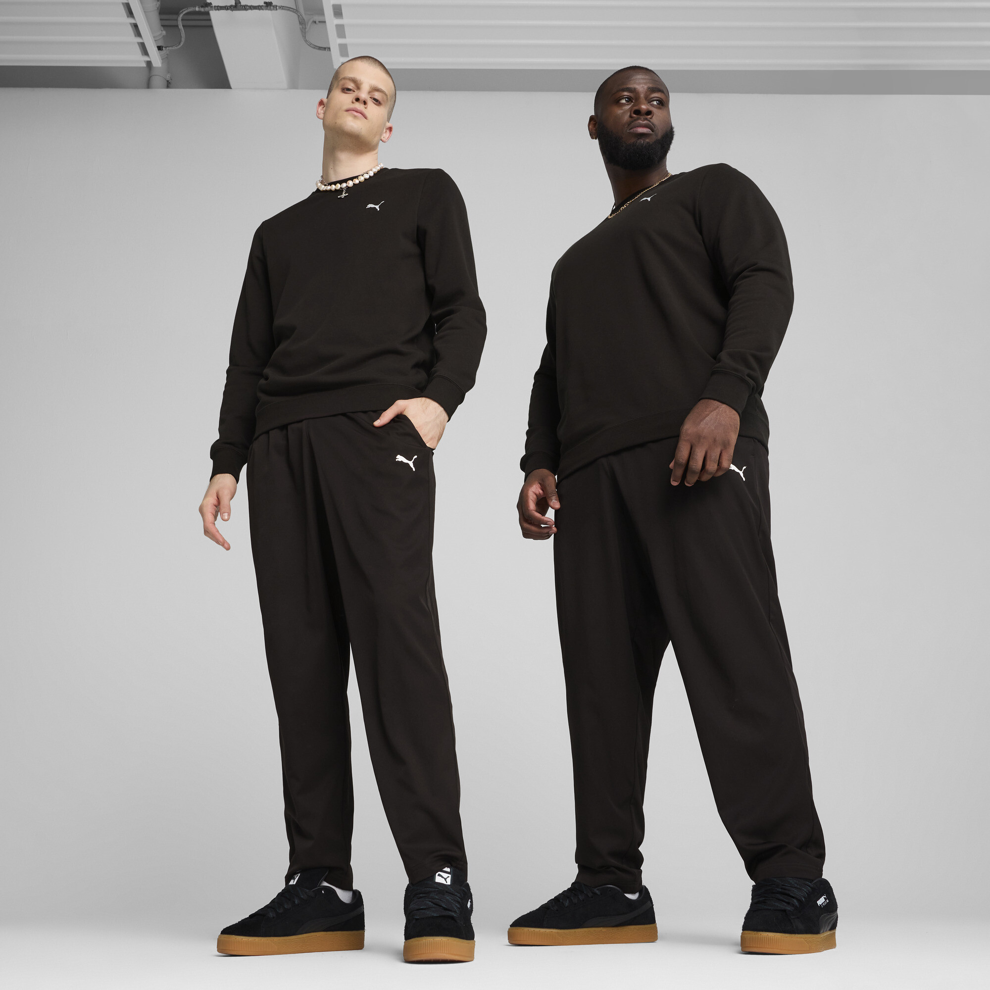 Puma შარვალი ESS Puma Logo Woven Pants op