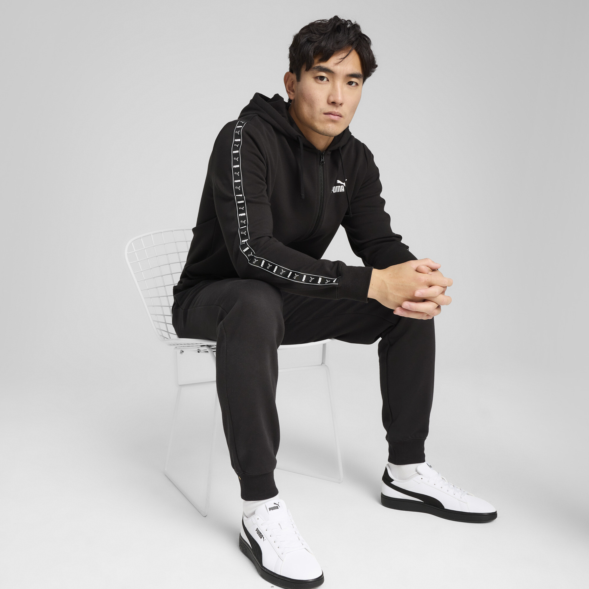 Puma მაისური ESS TAPE Full-Zip Hoodie TR