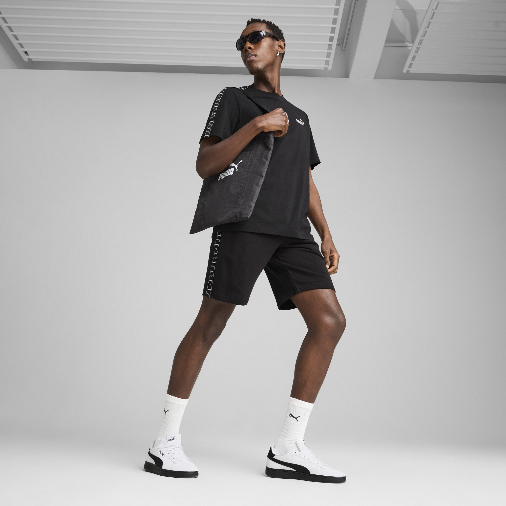 Puma მაისური ESS TAPE Shorts 9" TR
