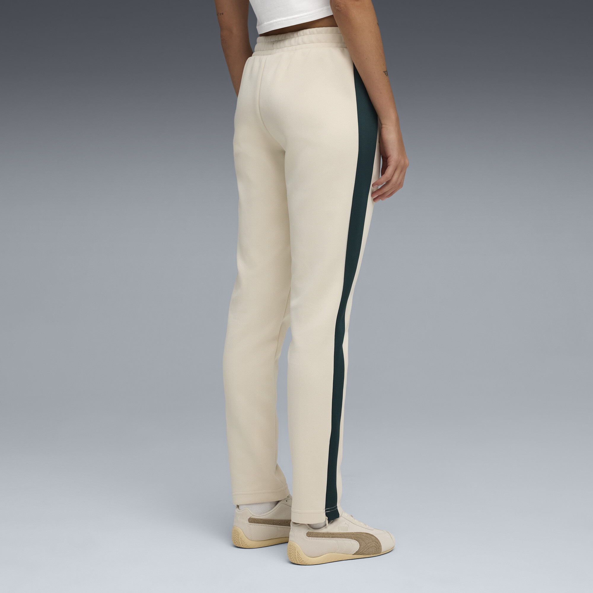 ქალის შარვალი