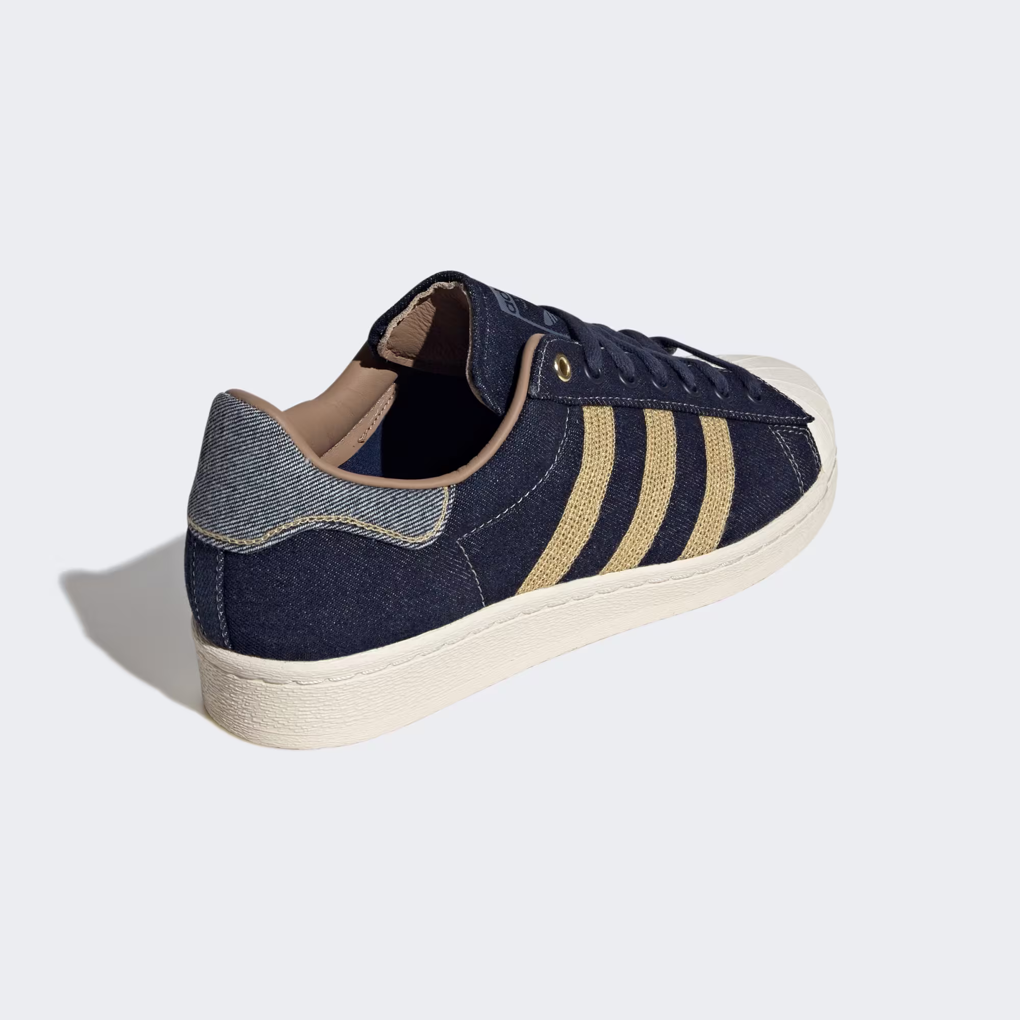 Adidas მამაკაცის სპორტული ფეხსაცმელი SUPERSTAR 82