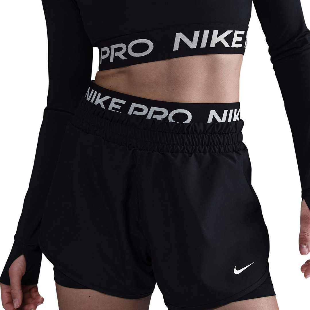 Nike ქალის შორტი