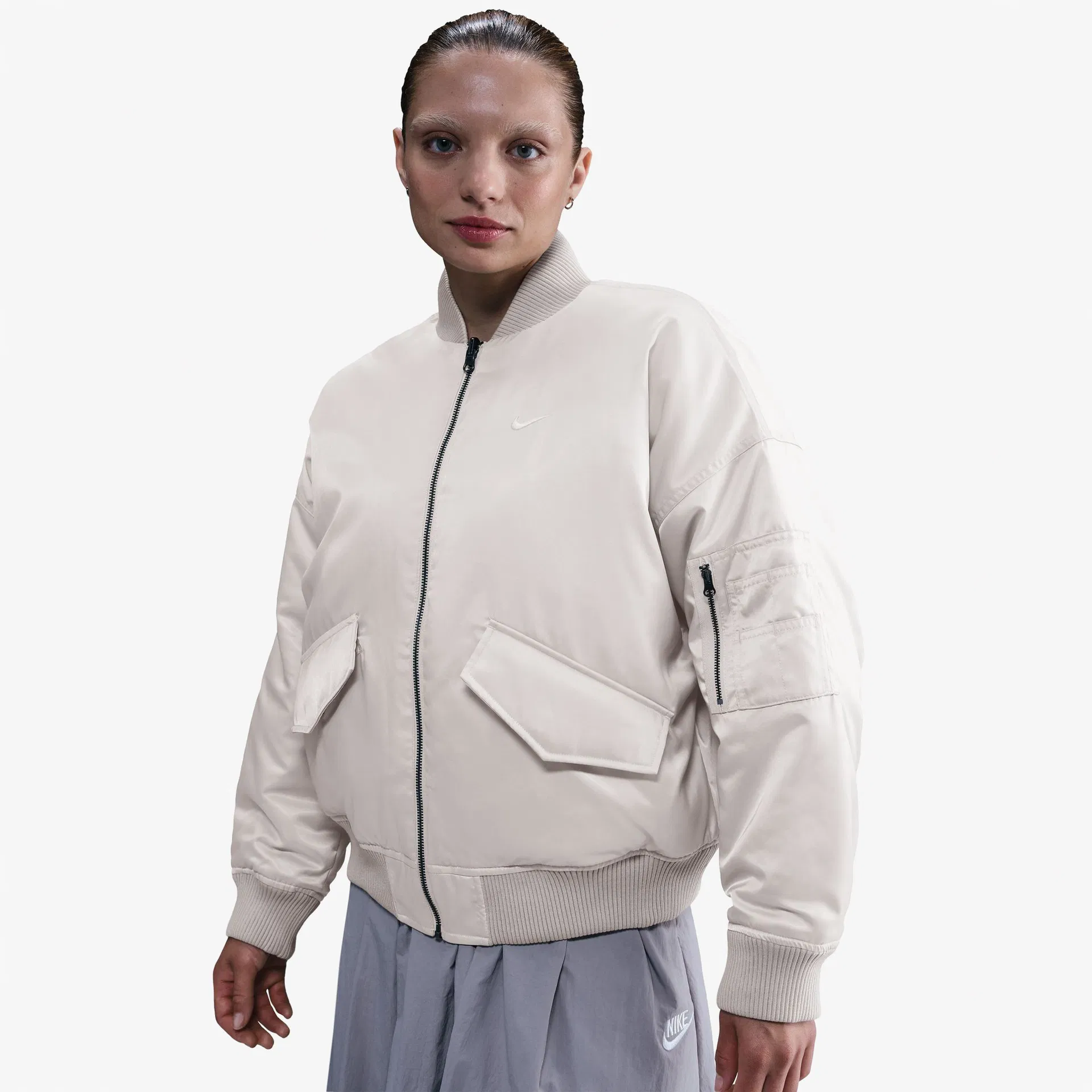 ქალის ქურთუკი