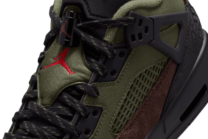 ბავშვის სპორტული ფეხსაცმელი