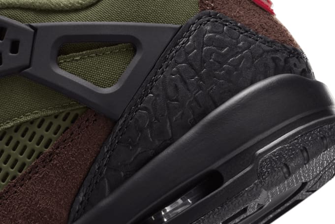 ბავშვის სპორტული ფეხსაცმელი