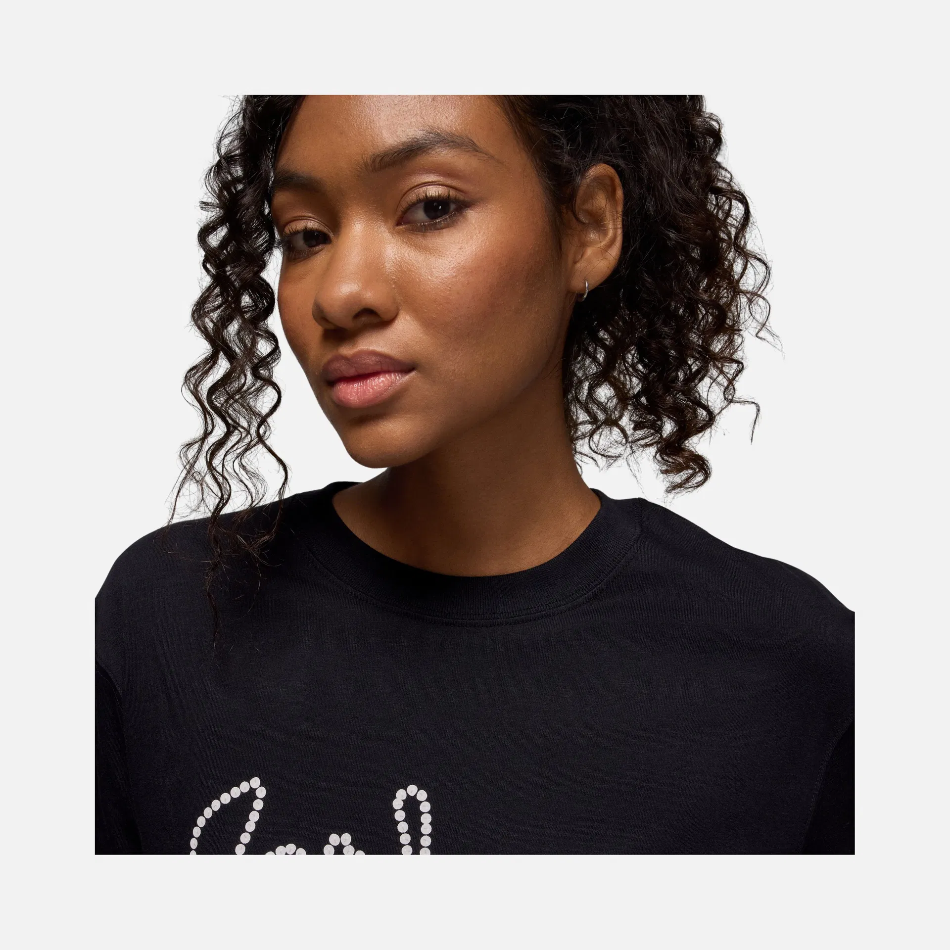 ქალის მაისური