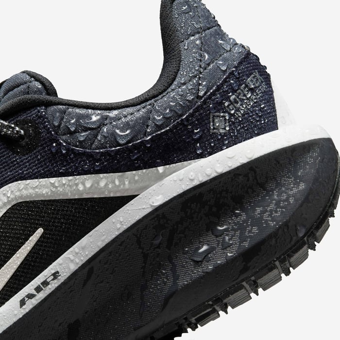 ქალის სპორტული ფეხსაცმელი