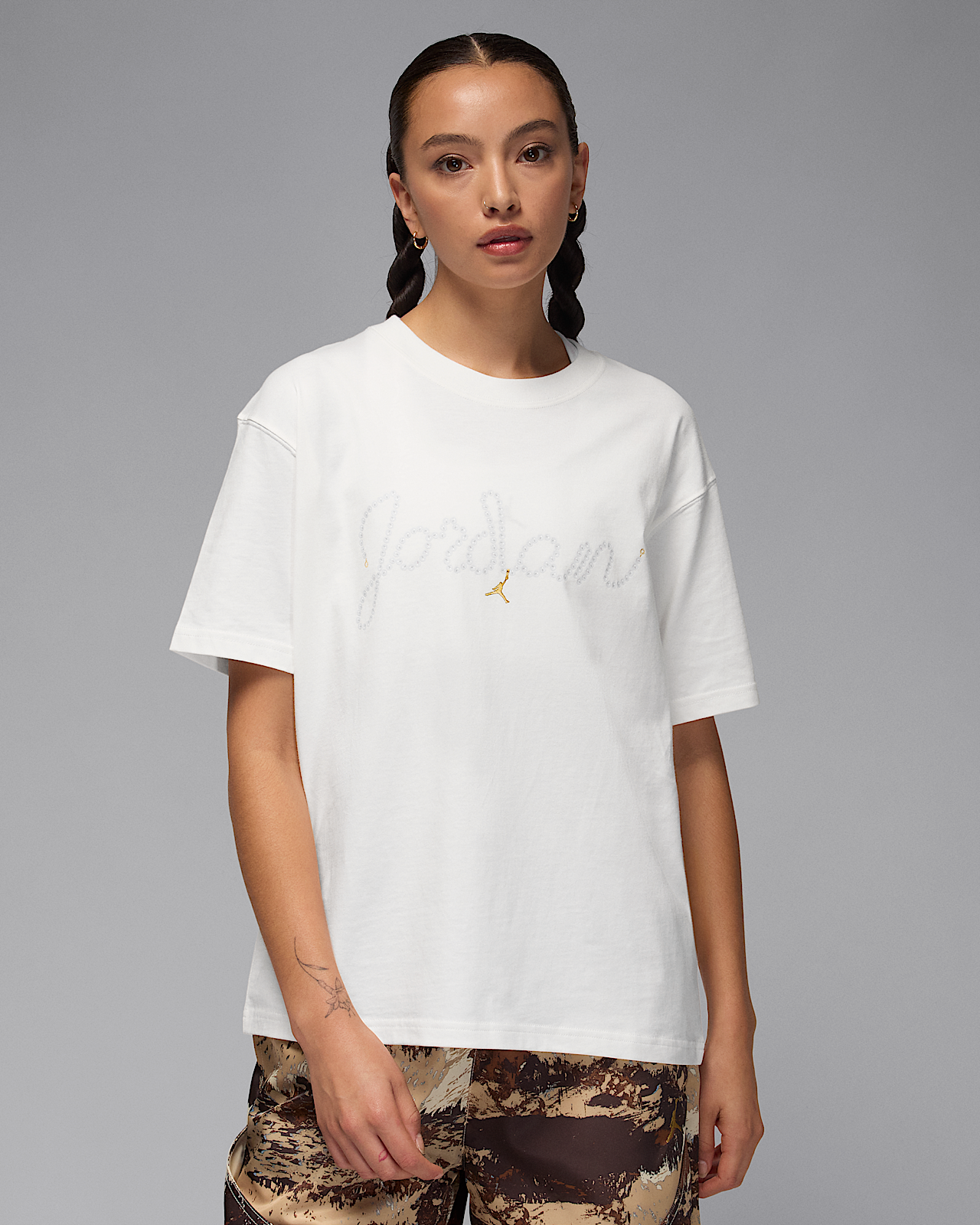 ქალის მაისური