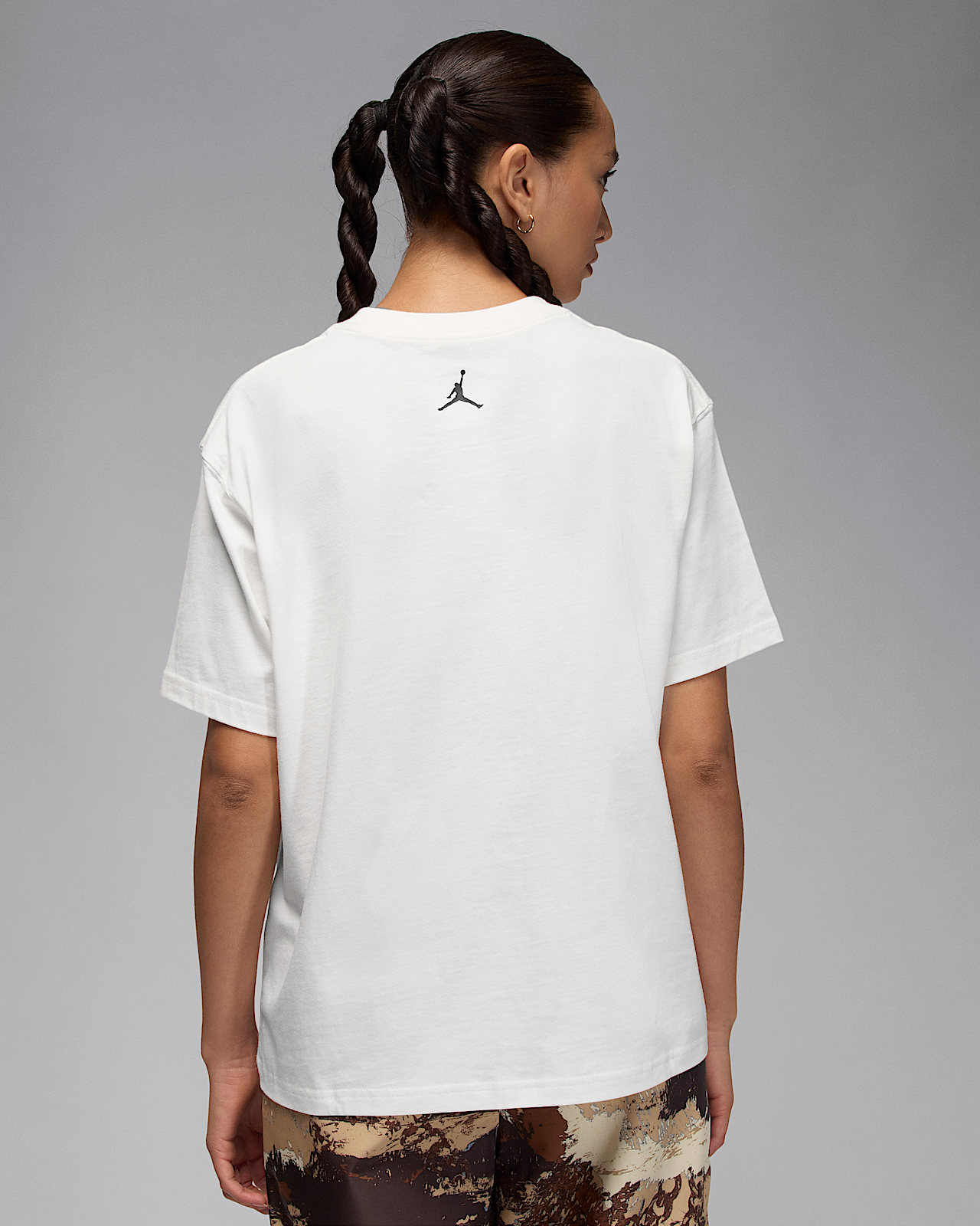 ქალის მაისური