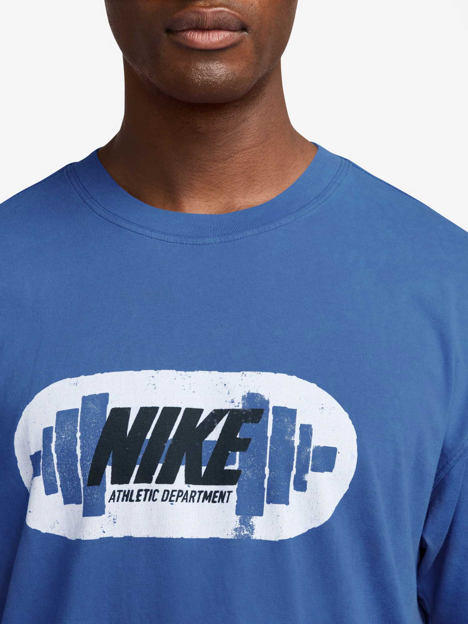 Nike მამაკაცის მაისური