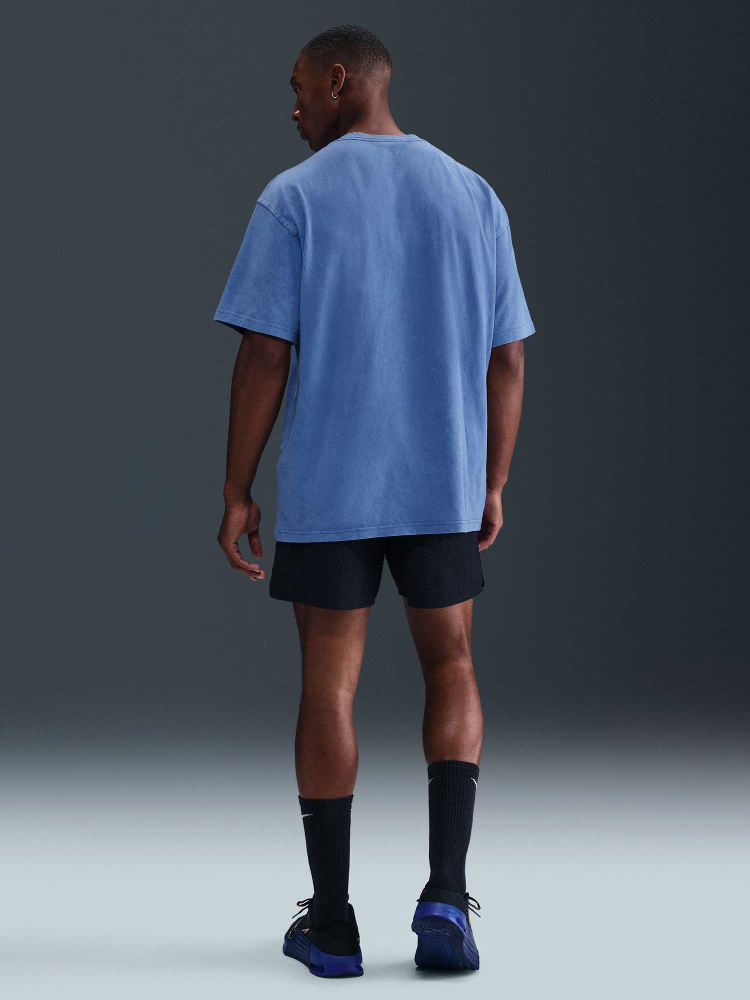 Nike მამაკაცის მაისური