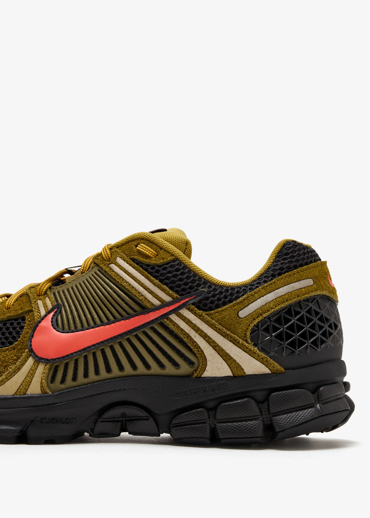 მამაკაცის სპორტული ფეხსაცმელი