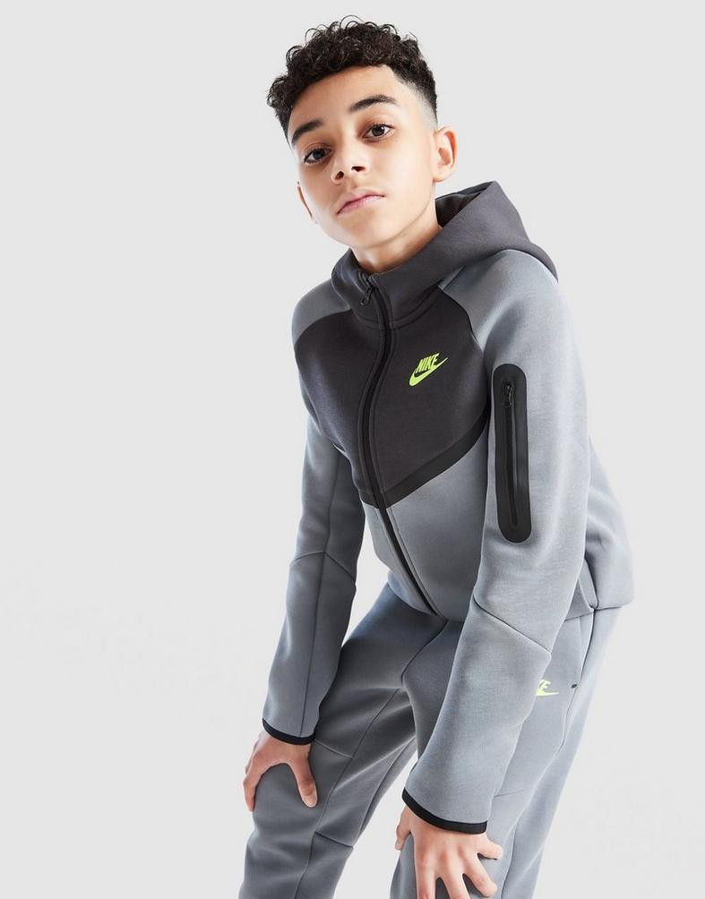 Nike ბავშვის ჯემპრი