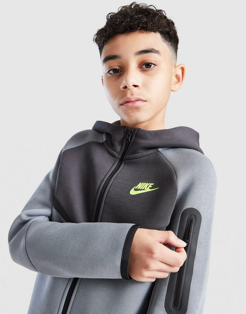 Nike ბავშვის ჯემპრი