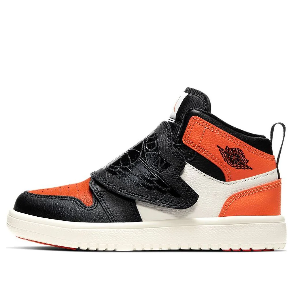 ბავშვის სპორტული ფეხსაცმელი