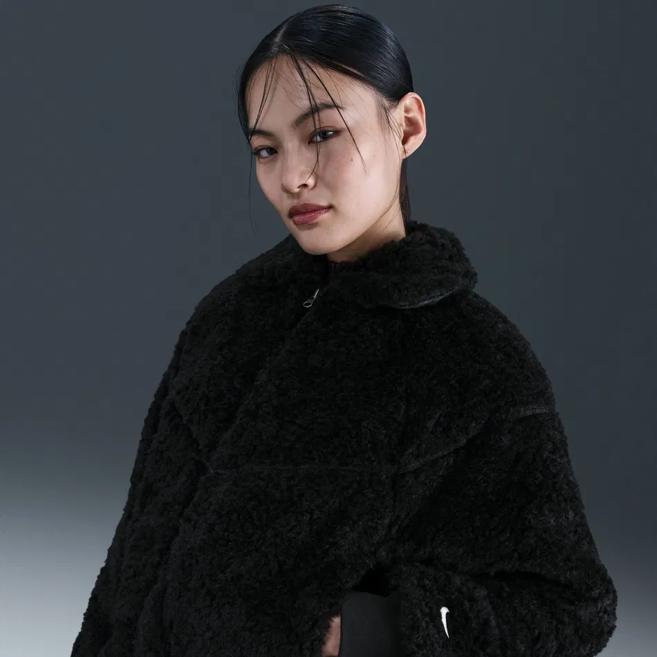 ქალის ქურთუკი