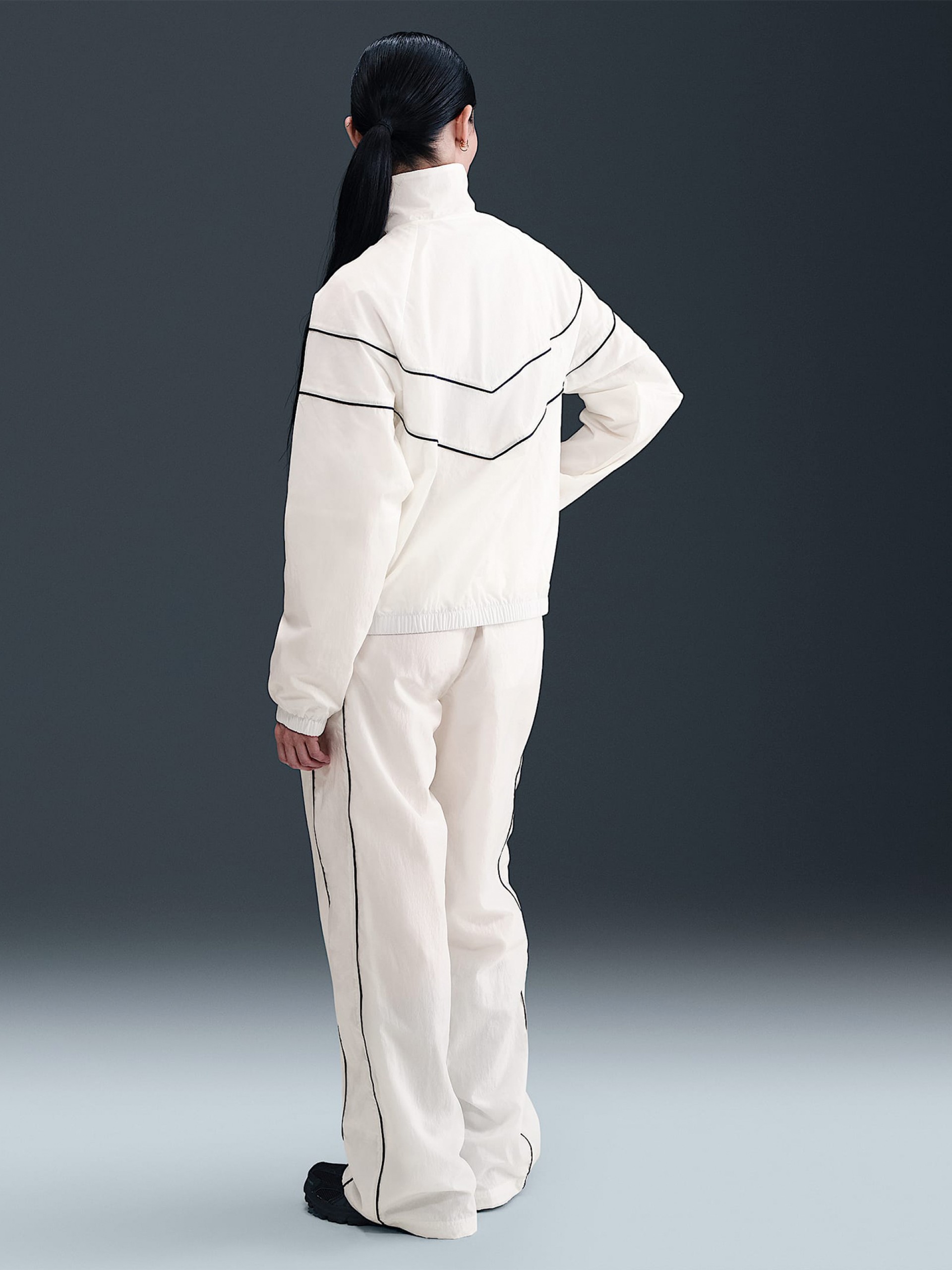 ქალის ქურთუკი