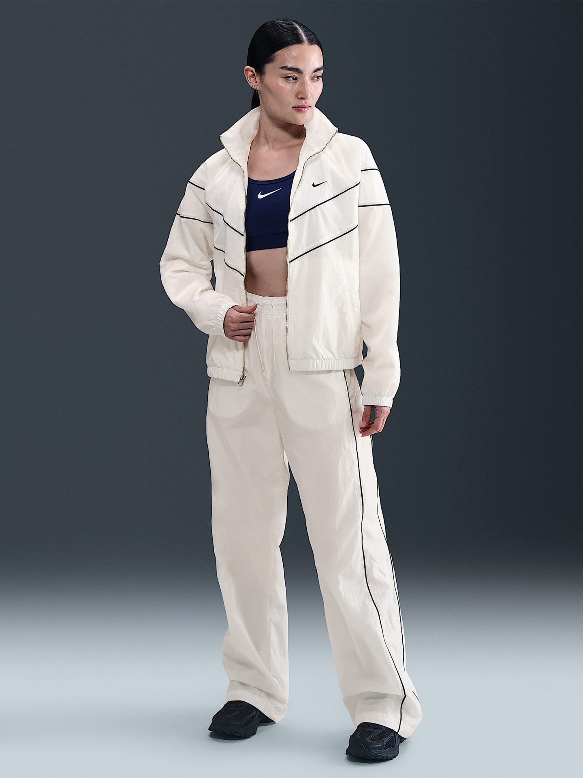 ქალის ქურთუკი