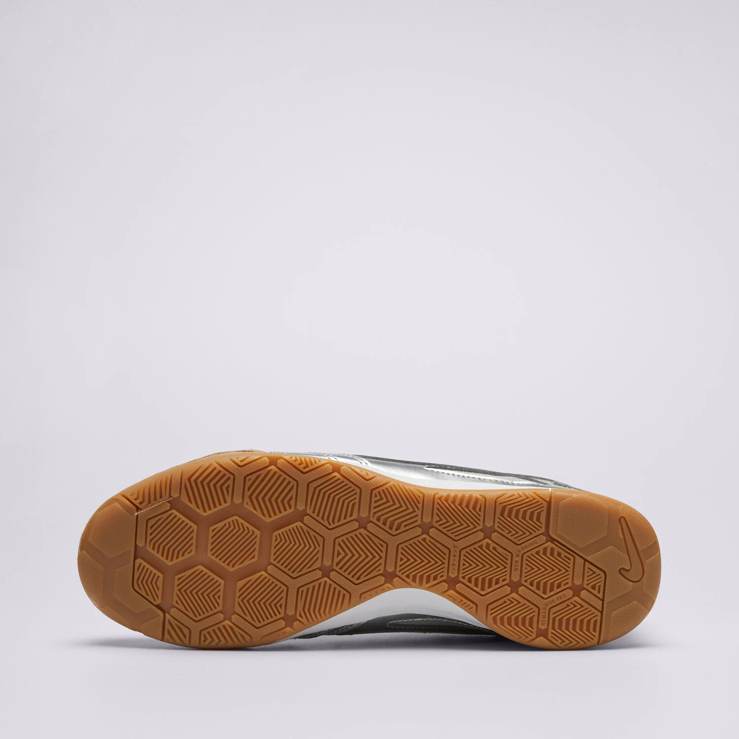 ბავშვის სპორტული ფეხსაცმელი