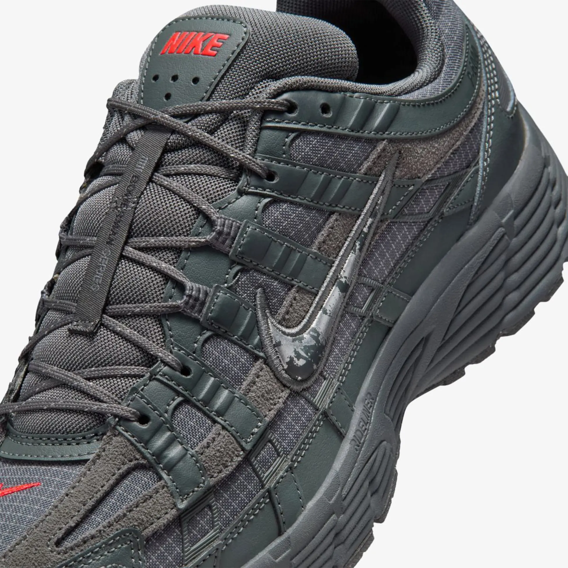 მამაკაცის სპორტული ფეხსაცმელი