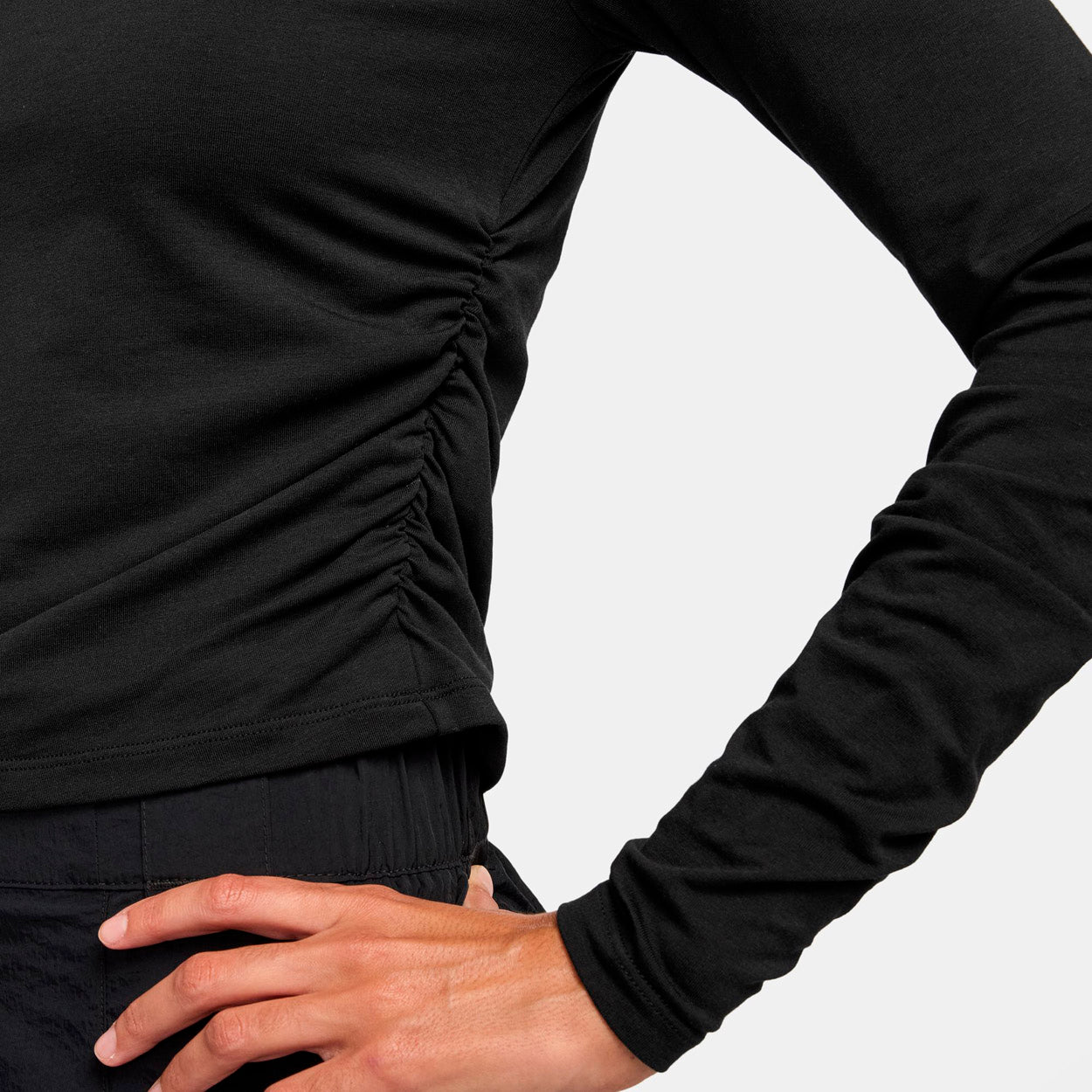 ქალის ჯემპრი