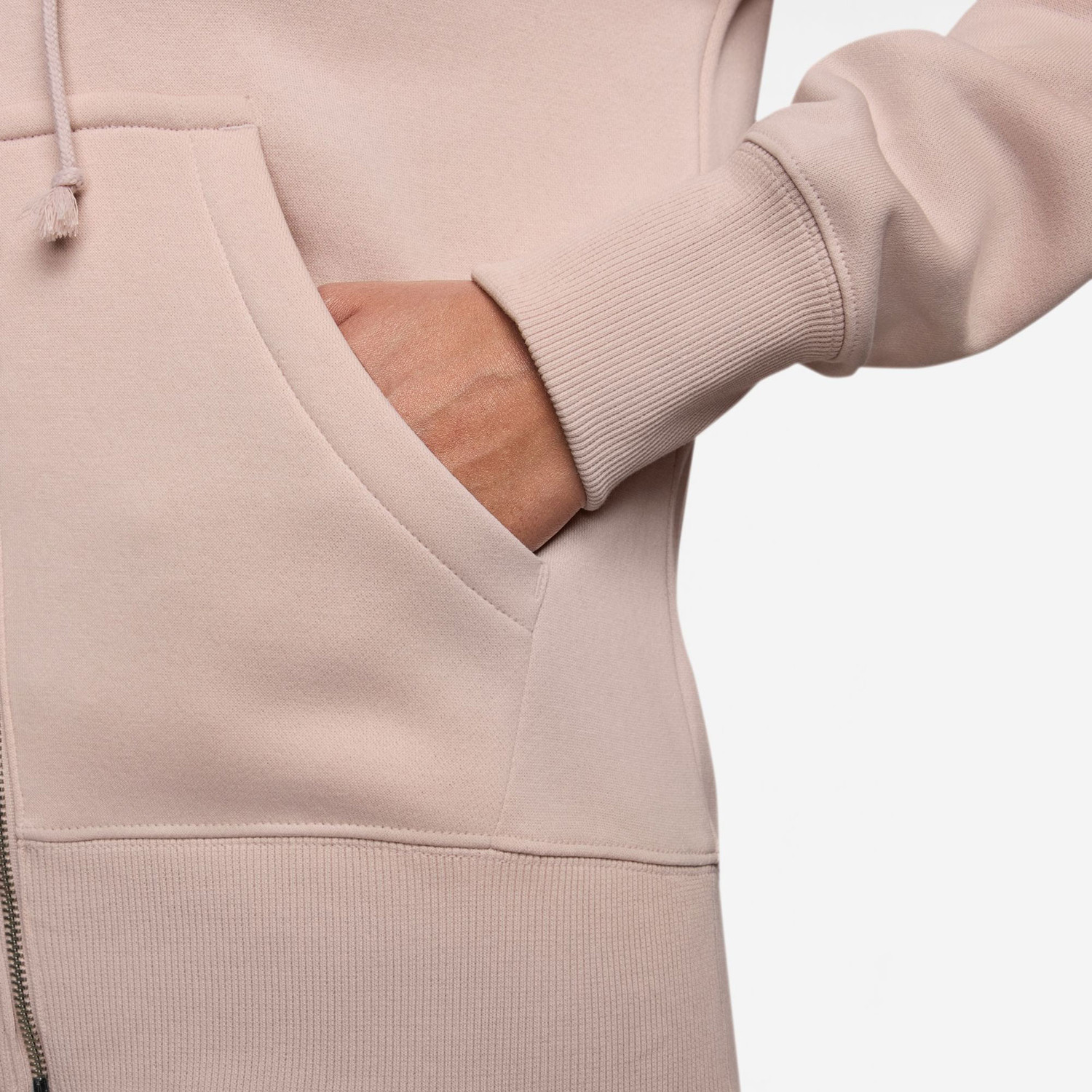 Nike ქალის ჯემპრი