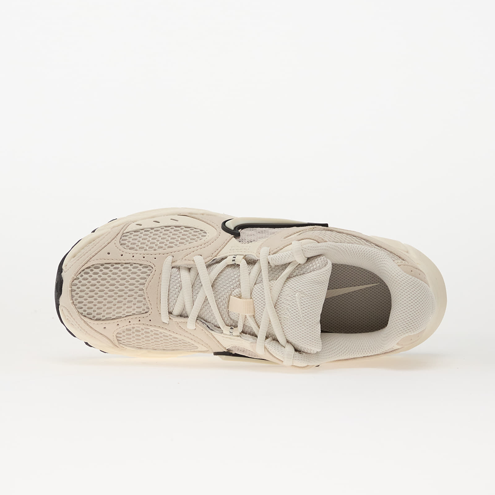 ქალის სპორტული ფეხსაცმელი