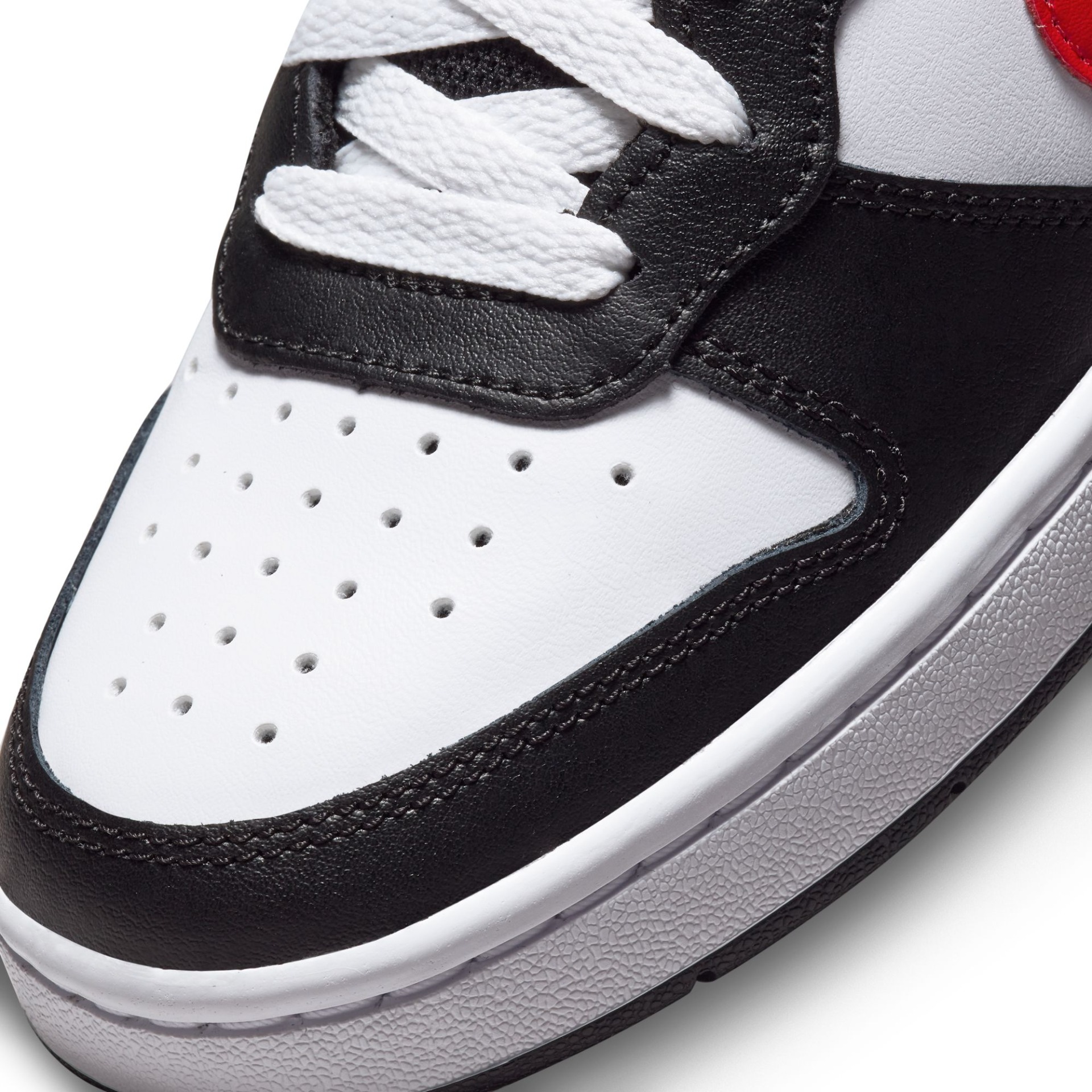 Nike ბავშვის სპორტული ფეხსაცმელი