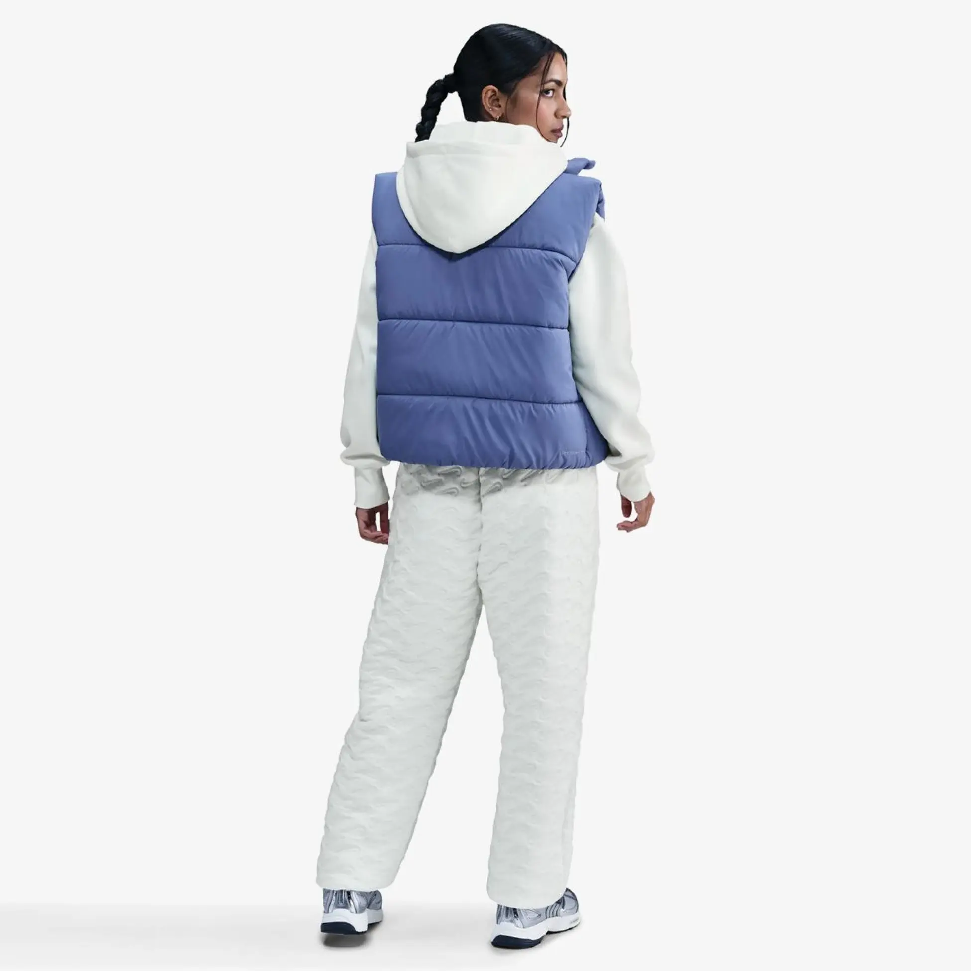 ქალის შარვალი