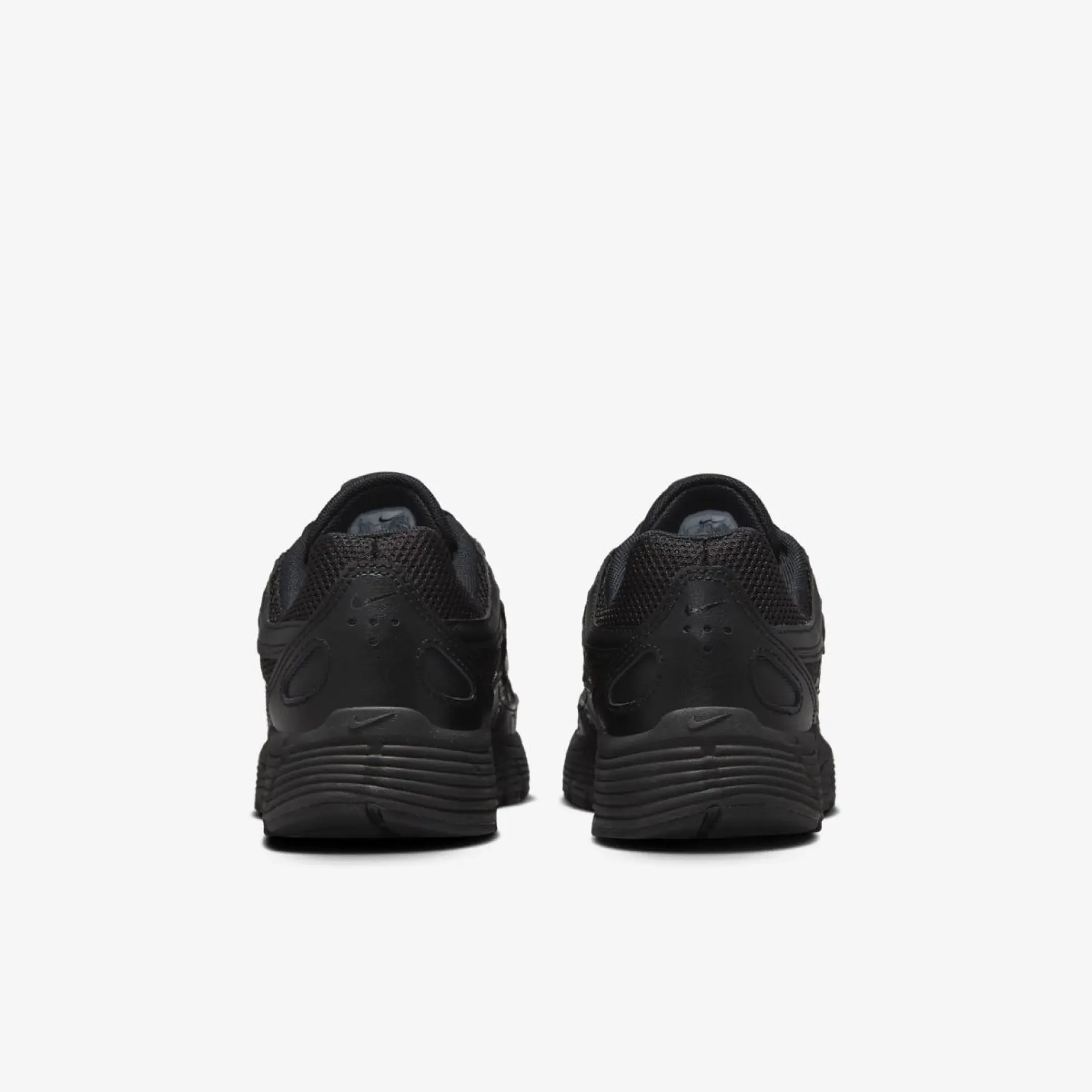 Nike ბავშვის სპორტული ფეხსაცმელი