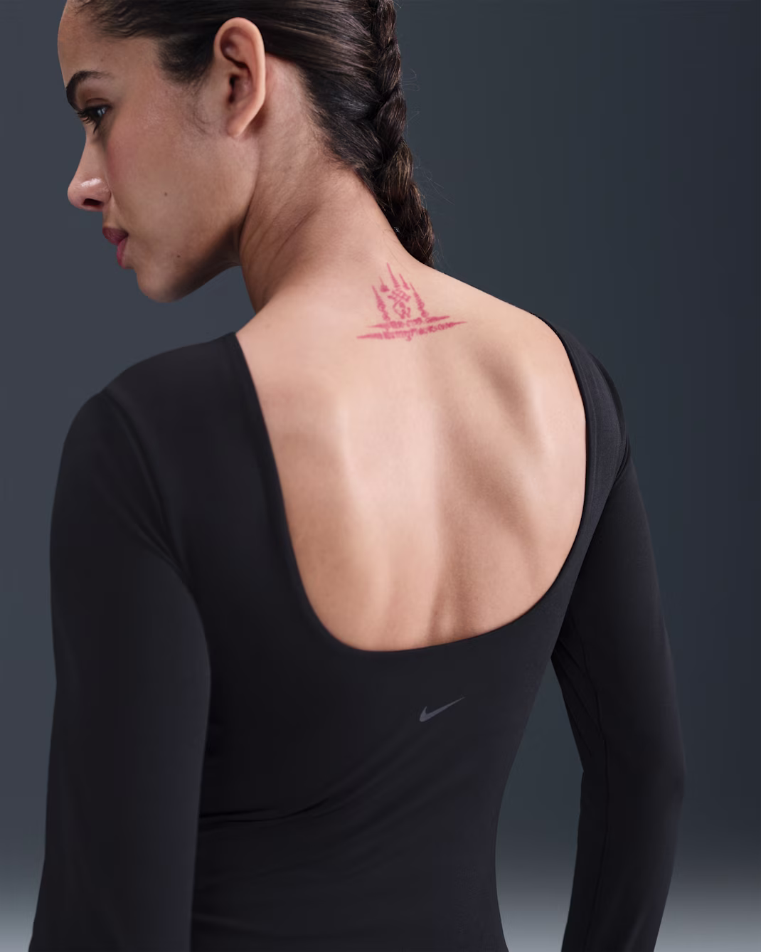 ქალის მაისური