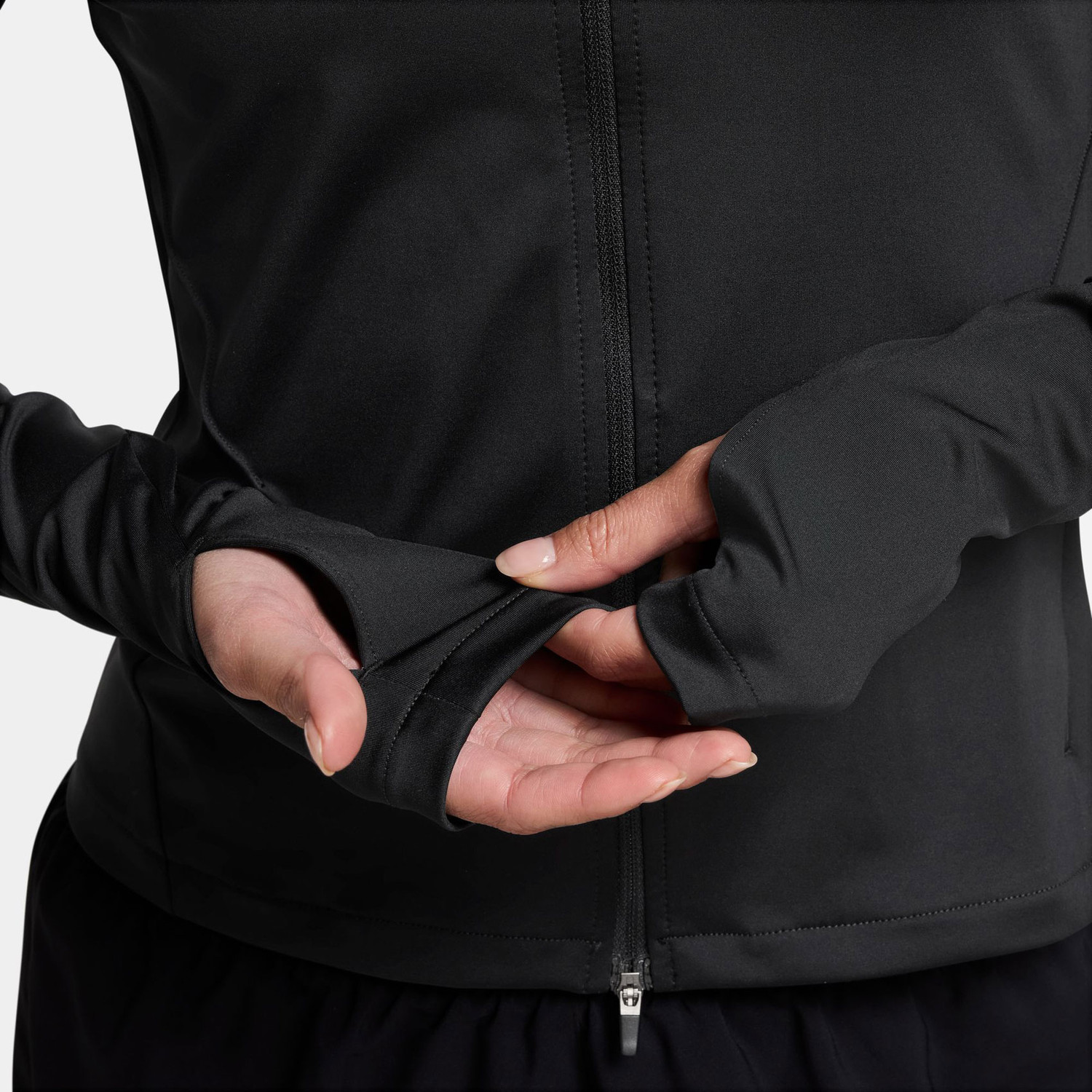 ქალის მაისური