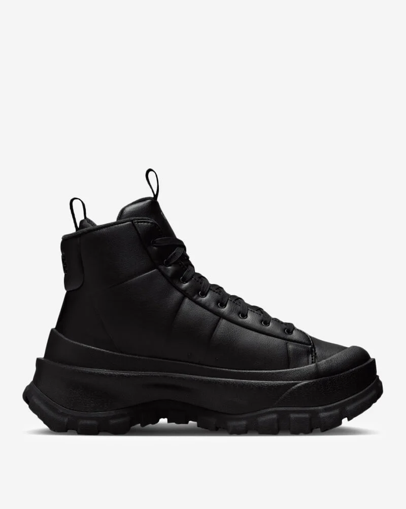 ქალის სპორტული ფეხსაცმელი