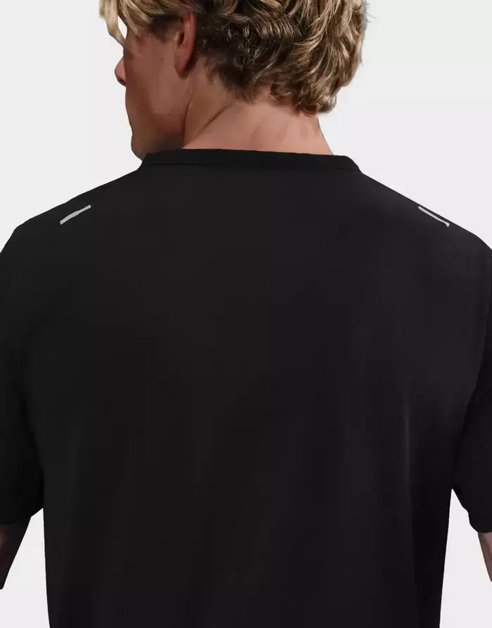 Nike მამაკაცის მაისური