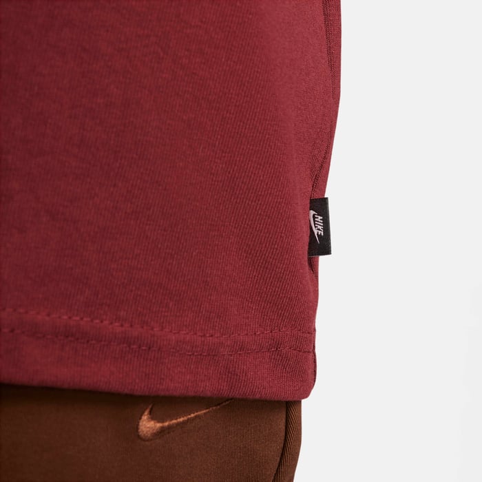 Nike მამაკაცის მაისური