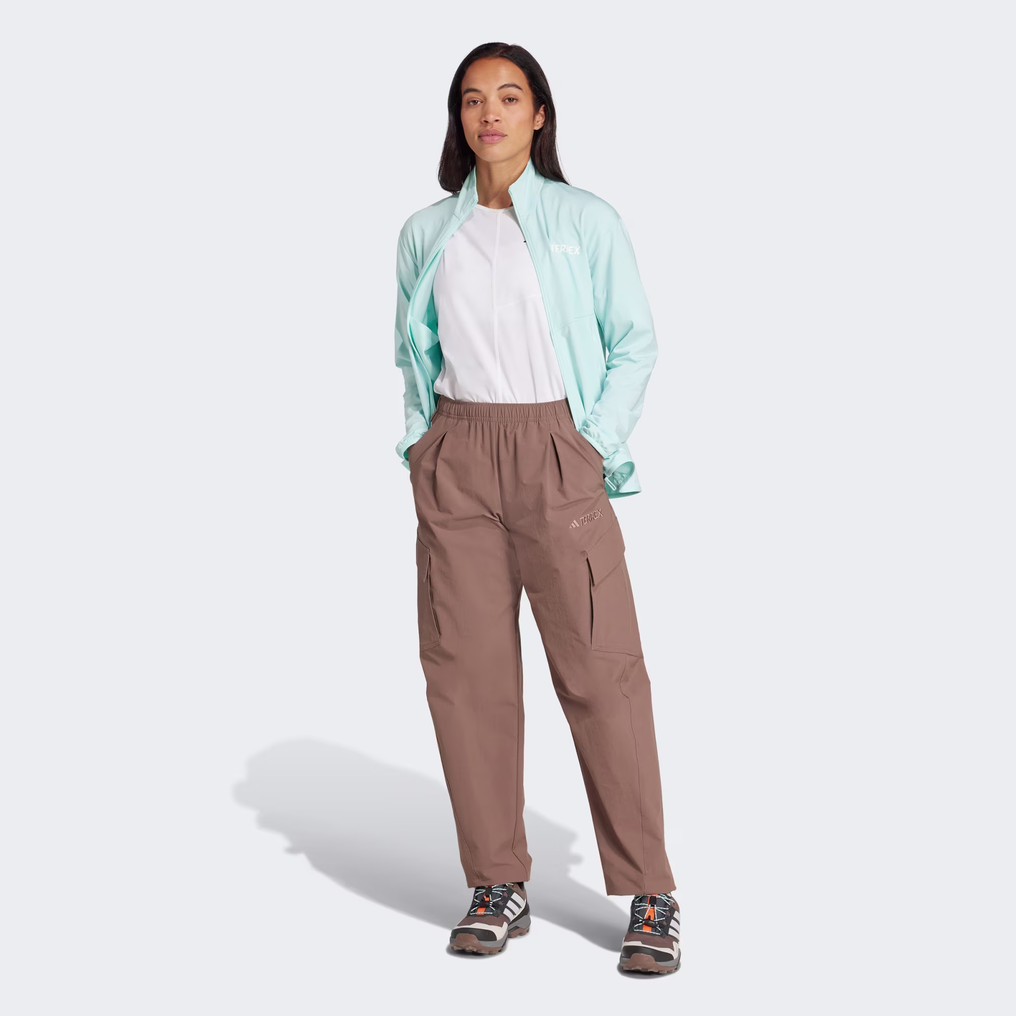 ქალის შარვალი