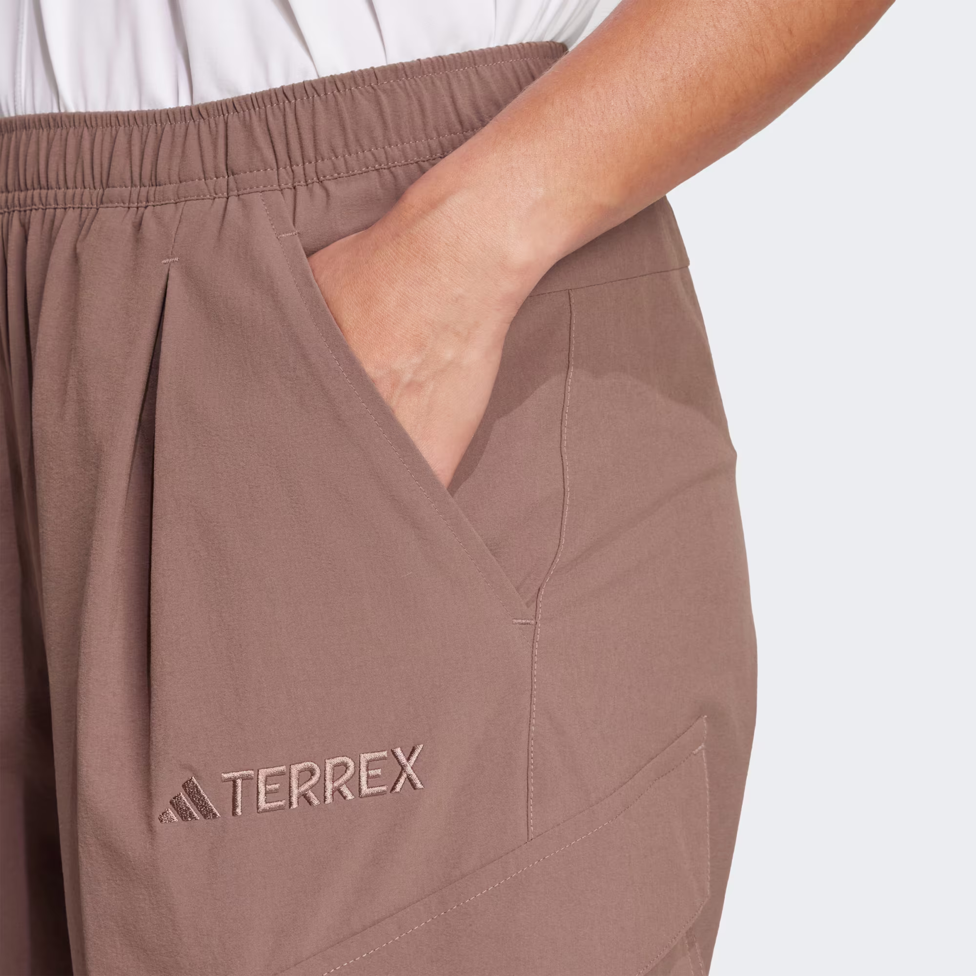 ქალის შარვალი