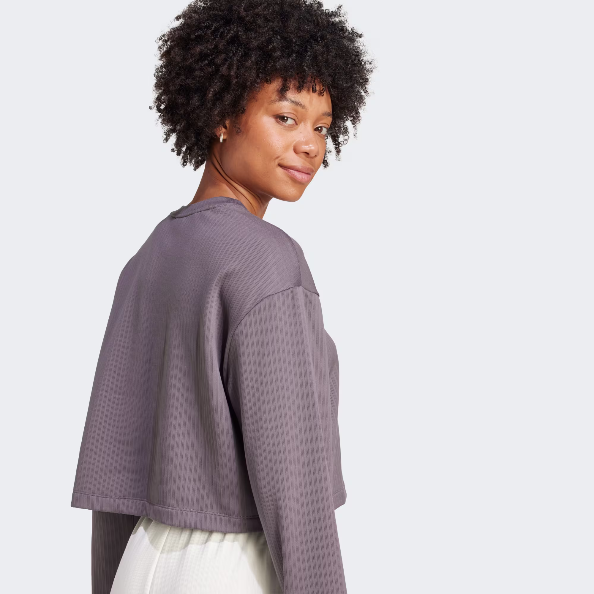 ქალის ჯემპრი