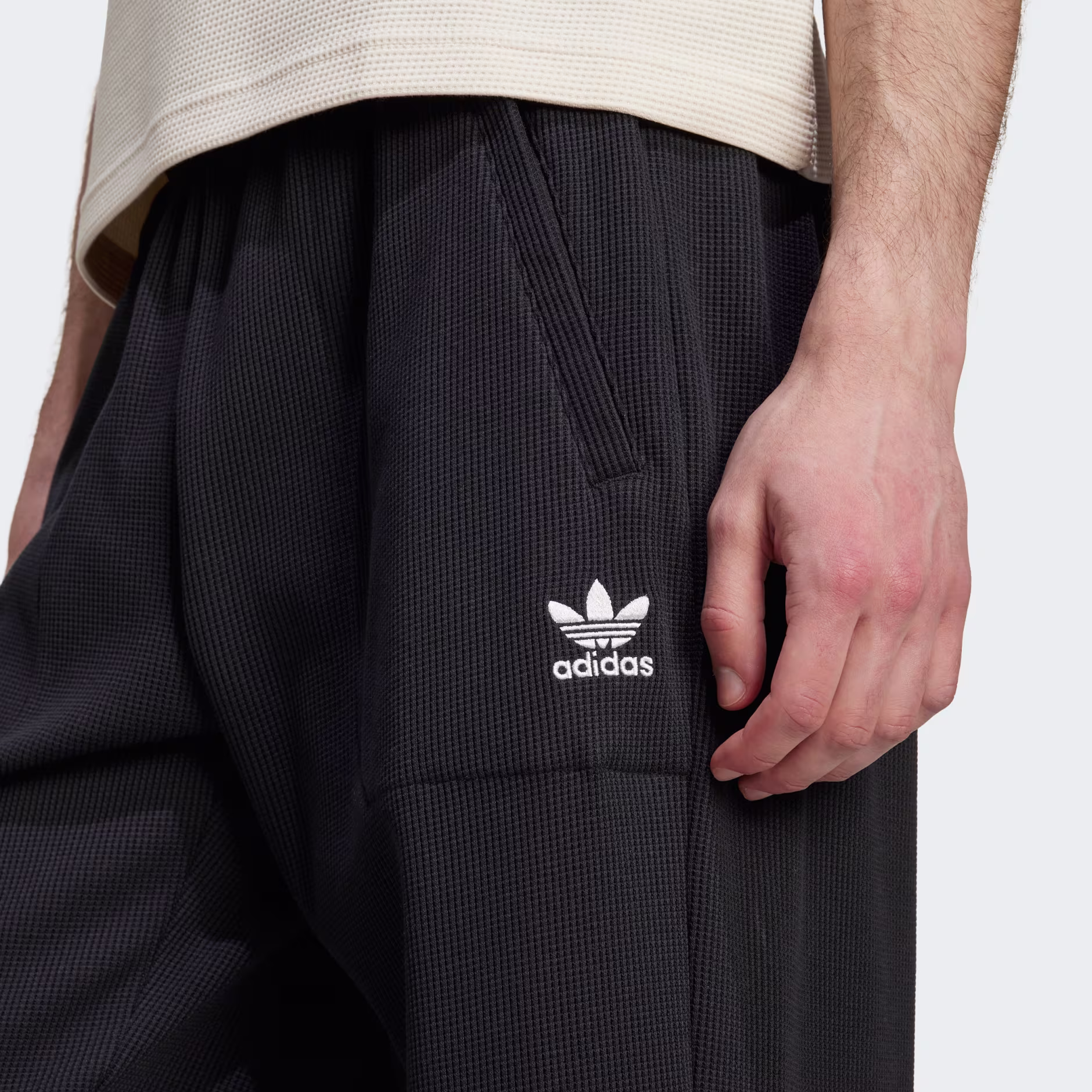 Adidas მამაკაცის შარვალი