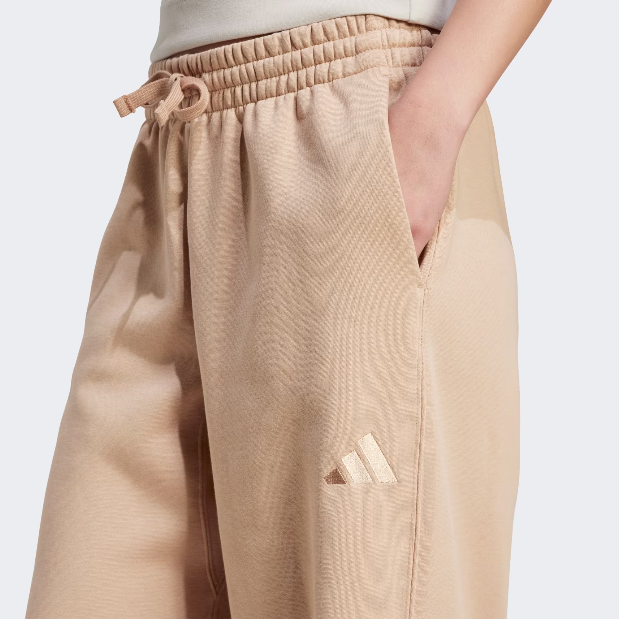 ქალის შარვალი