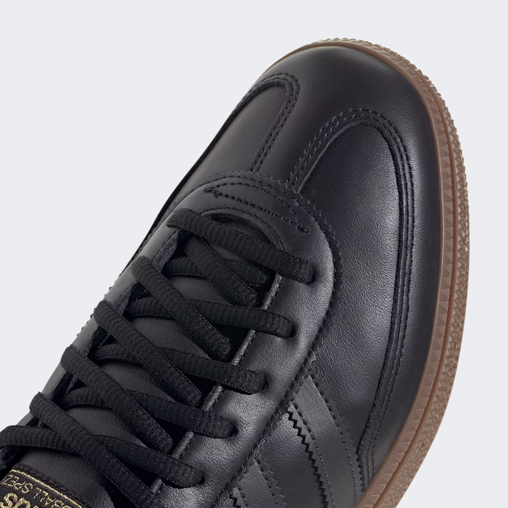 მამაკაცის სპორტული ფეხსაცმელი