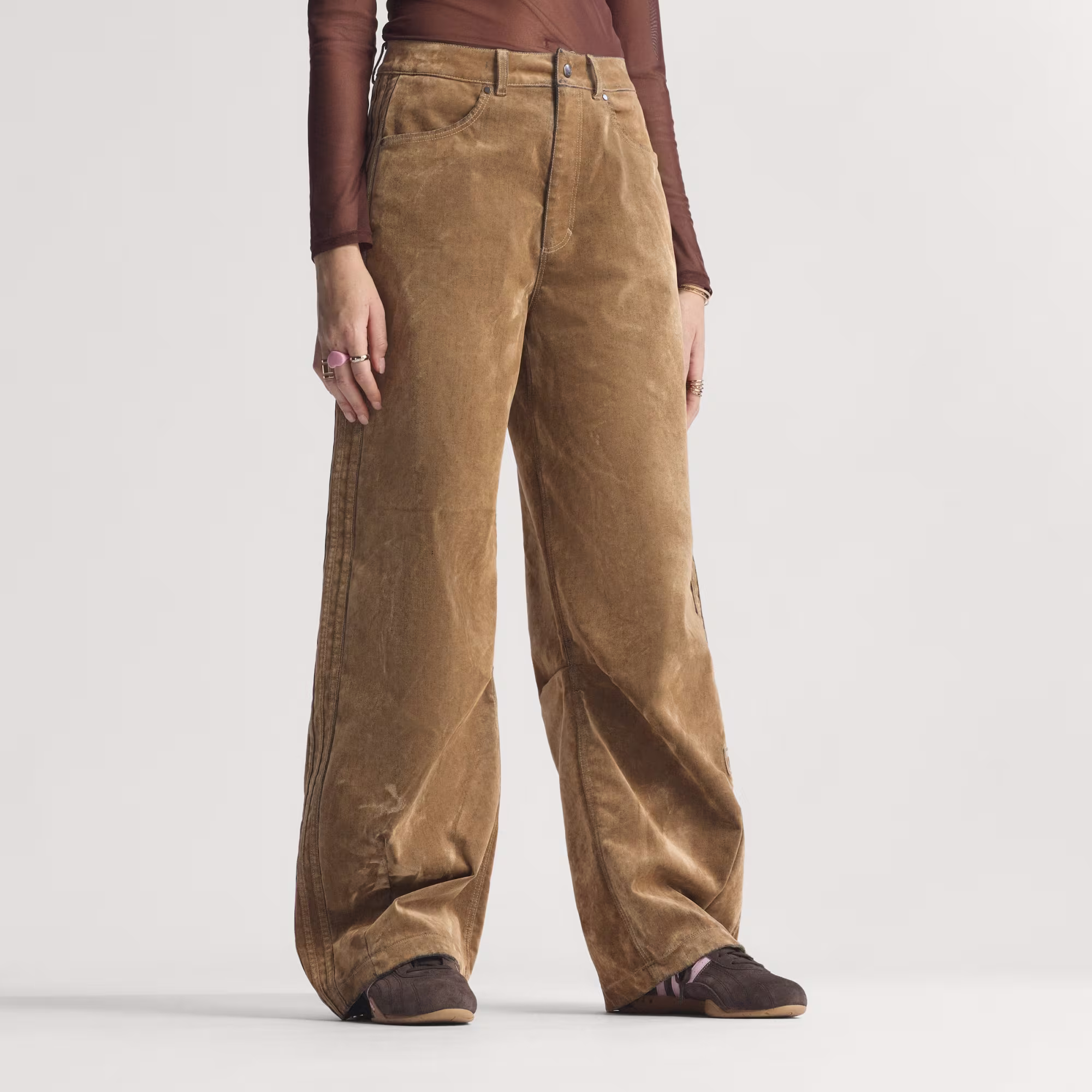 ქალის შარვალი