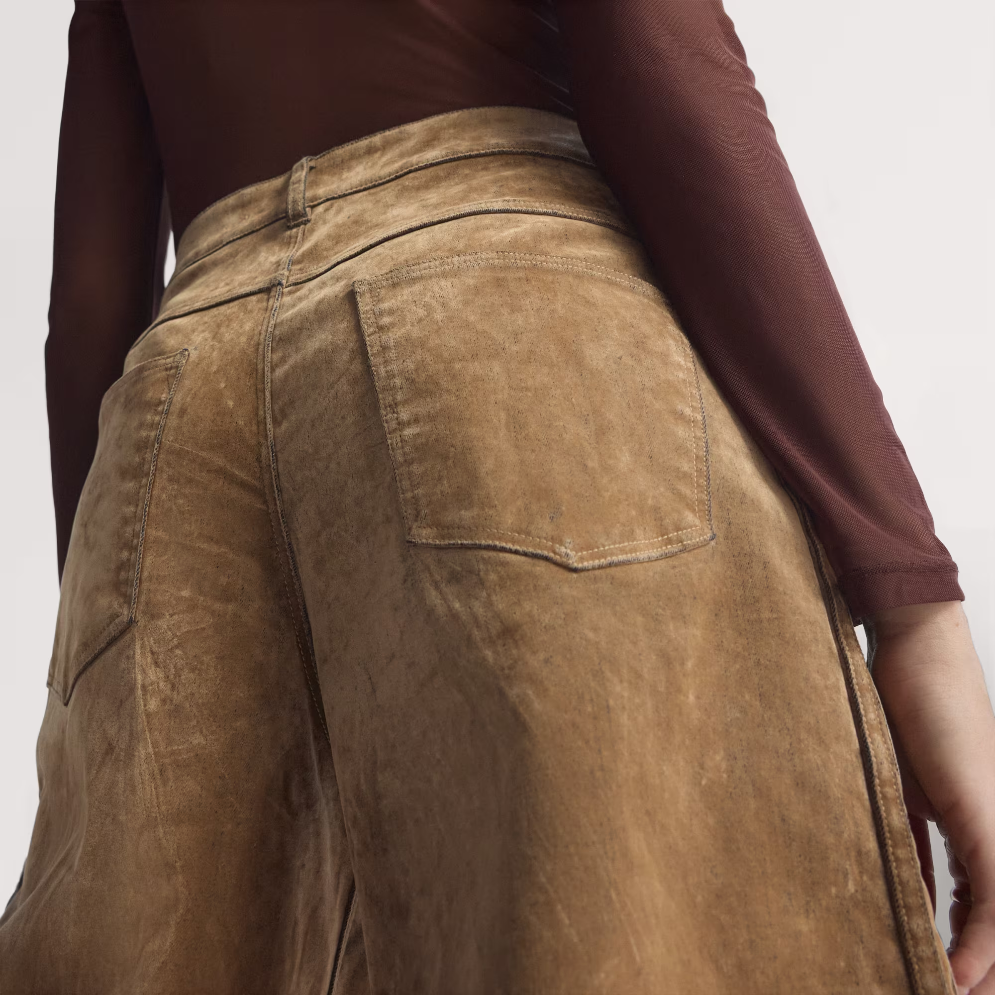 ქალის შარვალი