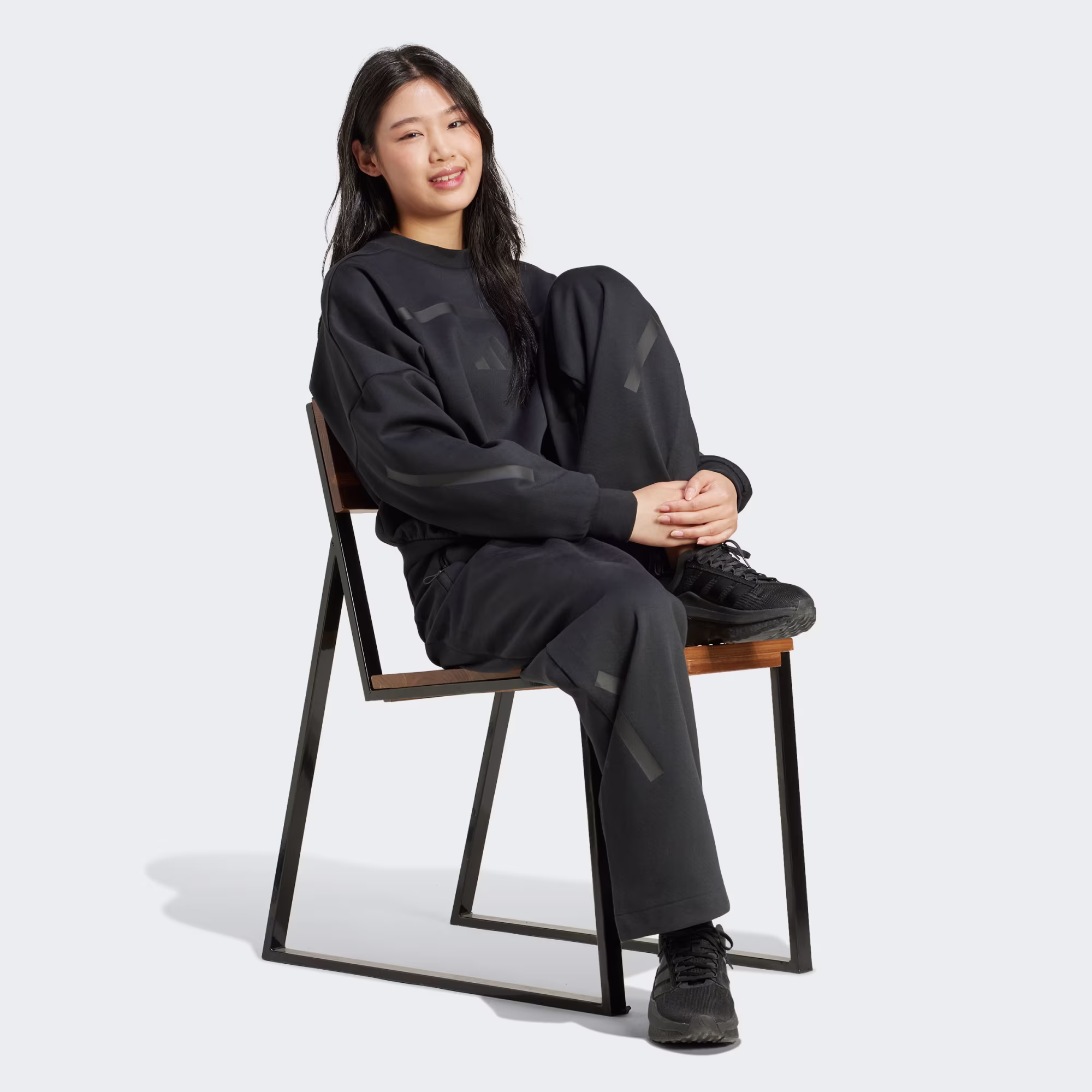 ქალის შარვალი