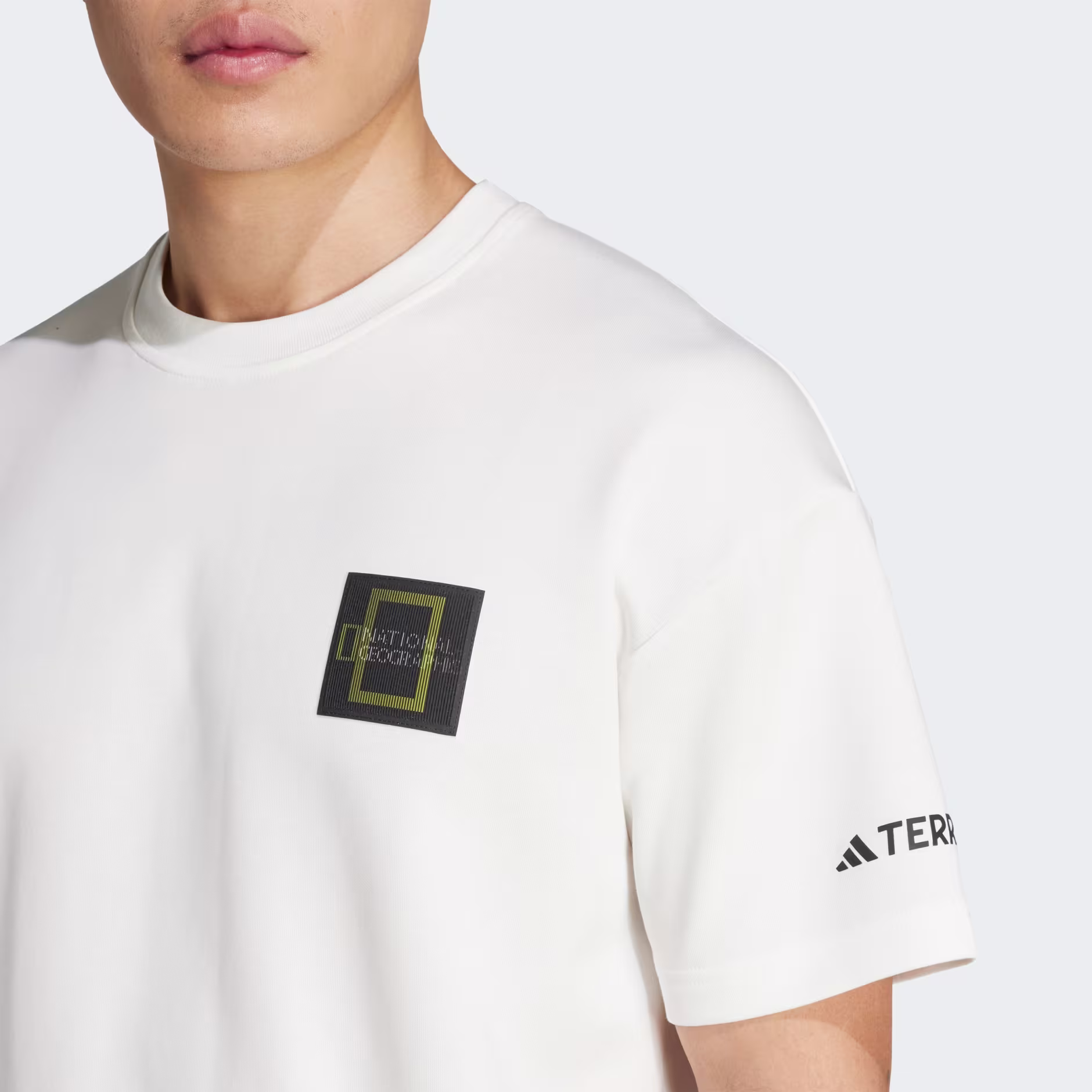 Adidas მამაკაცის მაისური